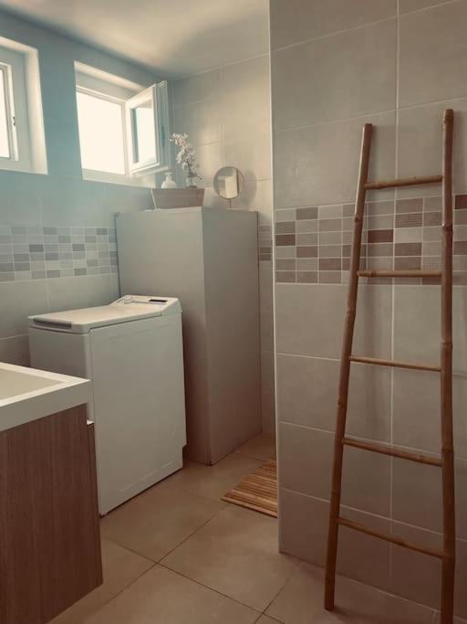 T2 Refait A Neuf Calme Et Agreable Apartment Нарбон Екстериор снимка